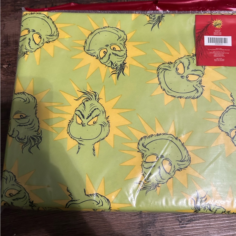 Grinch Tablecloth